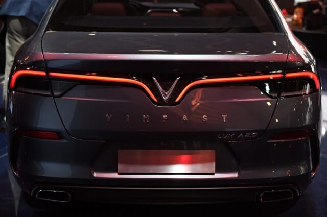 duoi-xe-sedan-vinfast-lux-a2_0
