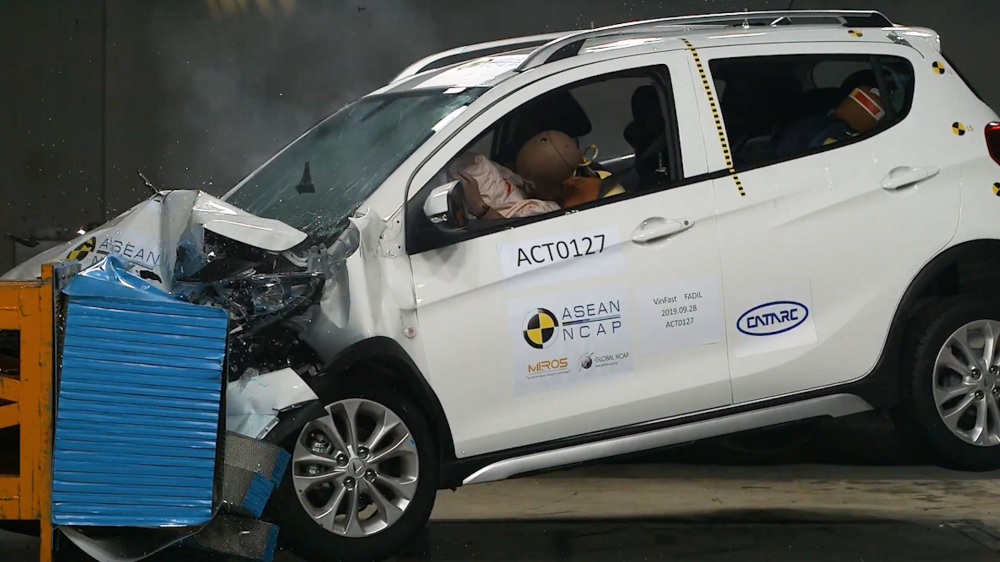 Nhung mau xe co A nao dat chuan an toan 4 sao ASEAN NCAP nhu VinFast Fadil? hinh anh 1