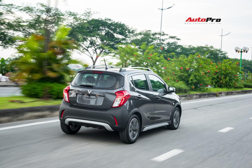 VinFast Fadil chạy đầy đường: Khi xe Việt khẳng định được chất lượng - Ảnh 3. VinFast Fadil chạy đầy đường: Khi xe Việt khẳng định được chất lượng - Ảnh 3.