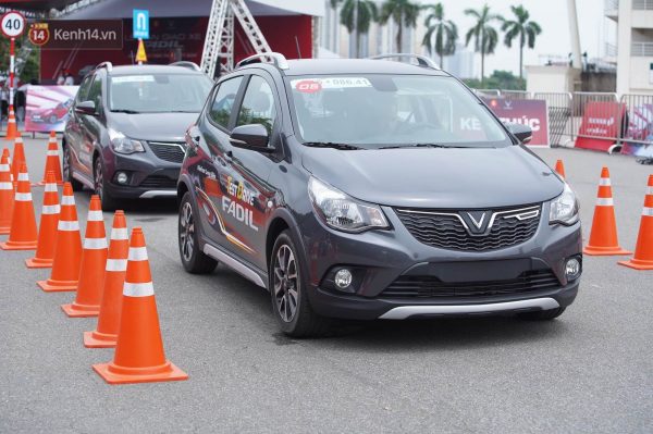 sao-dien-anh-lai-thu-xe-fadil-5