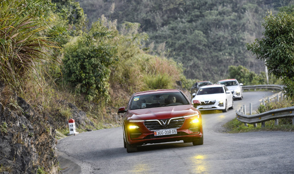 VinFast Lux - ‘Trải nghiệm BMW, giá Camry’?