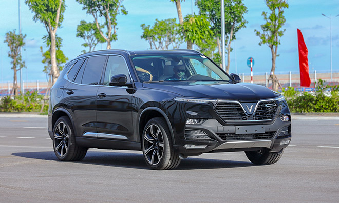 VinFast Lux SA vượt mặt Mazda CX-8 về doanh số bán xe tháng 5/2020 - 1