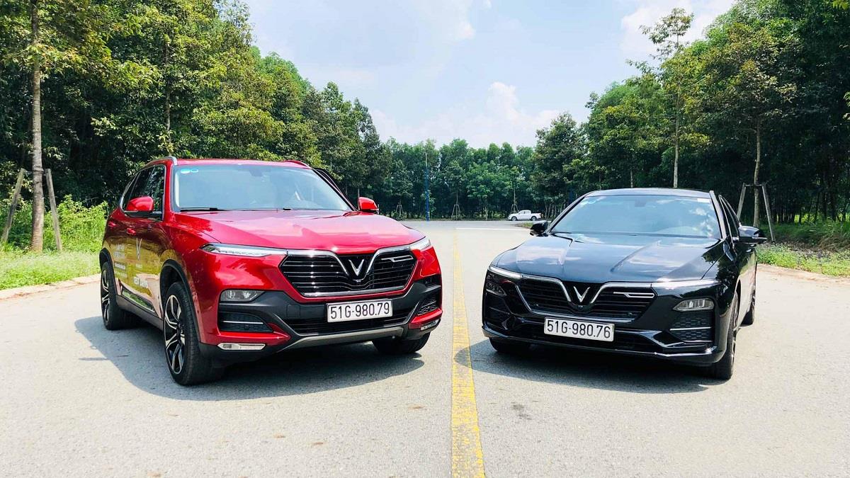 Hai mẫu xe VinFast Lux A2.0 và SA2.0