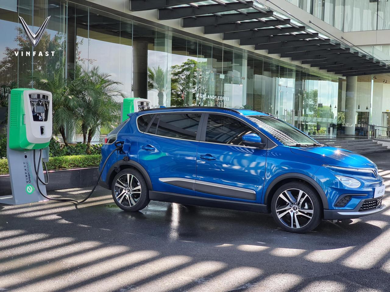Hình ảnh thực tế đầu tiên của VinFast VF e34 vinfast-vf-e34-04.jpeg