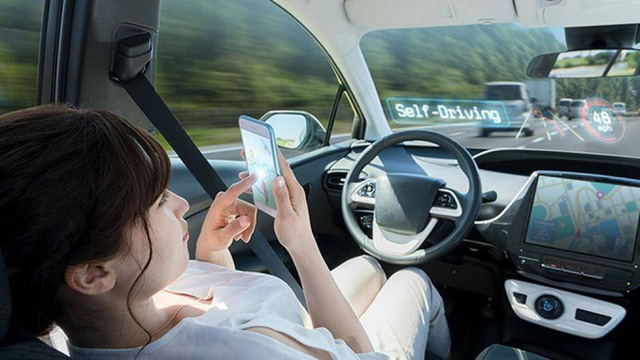VinFast tham dự triển lãm toàn cầu MWC 2022: Công bố dịch vụ thông minh và hệ thống tự hành cấp 4 sánh ngang Tesla - Ảnh 3. VinFast tham dự triển lãm toàn cầu MWC 2022: Công bố dịch vụ thông minh và hệ thống tự hành cấp 4 sánh ngang Tesla - Ảnh 3.