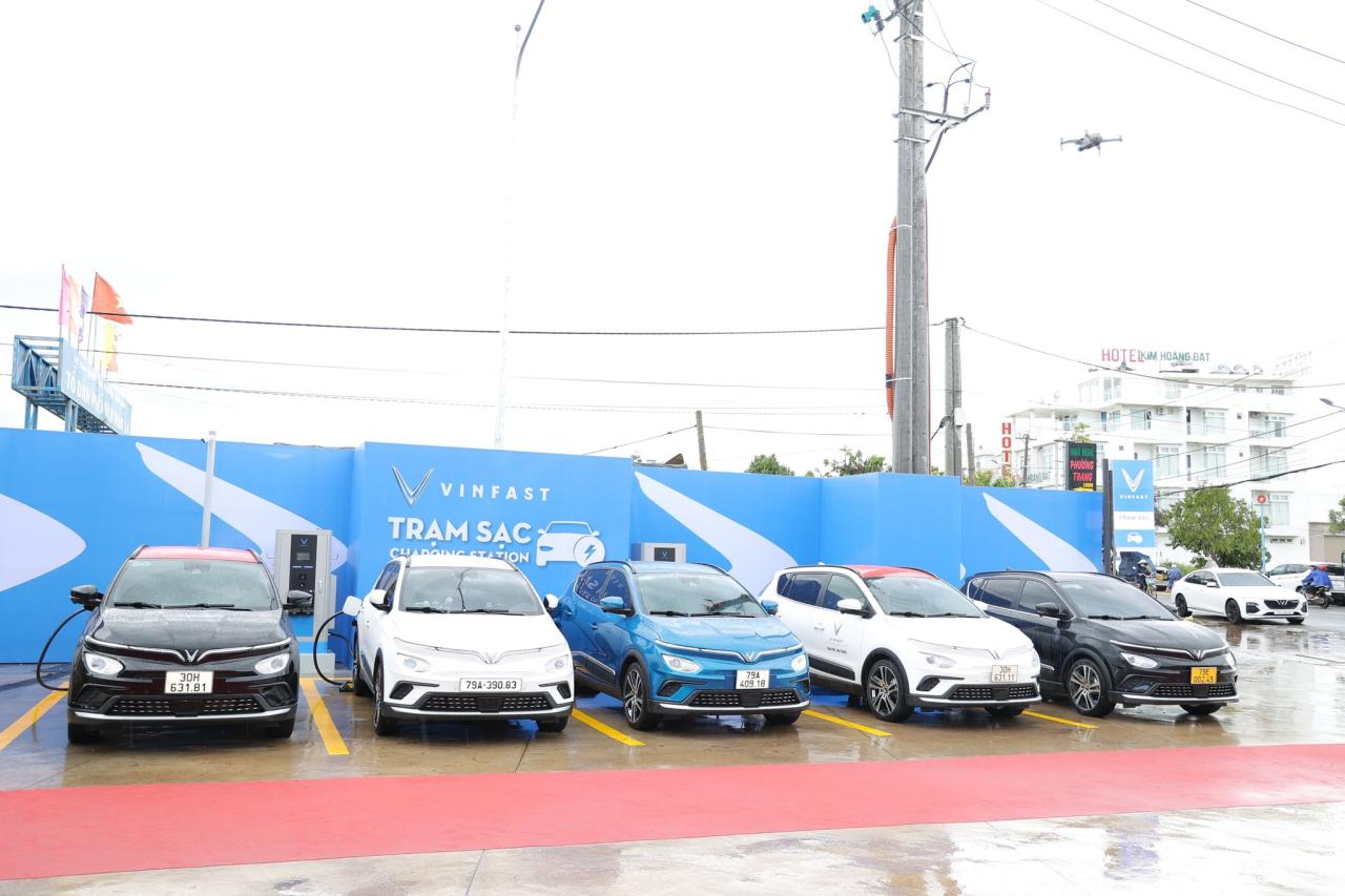 VinFast khai trương dịch vụ sạc điện tại hệ thống Petrolimex trên toàn quốc - ảnh 3